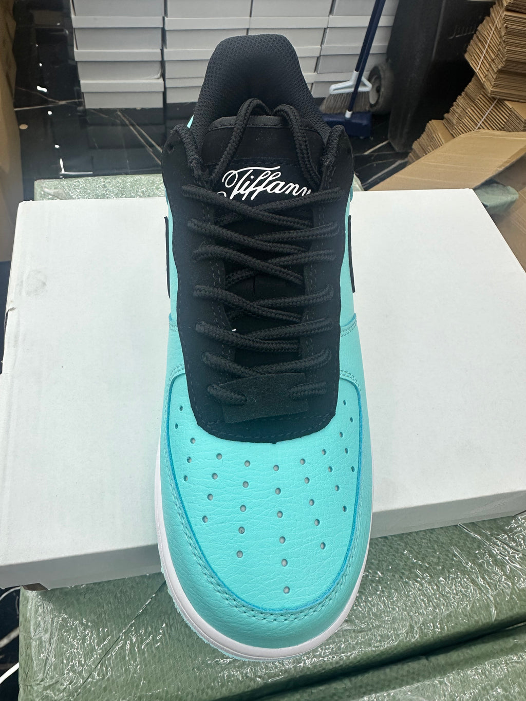 Tiffany & Co. x Nike Air Force 1 Low "1837" Friends & Family