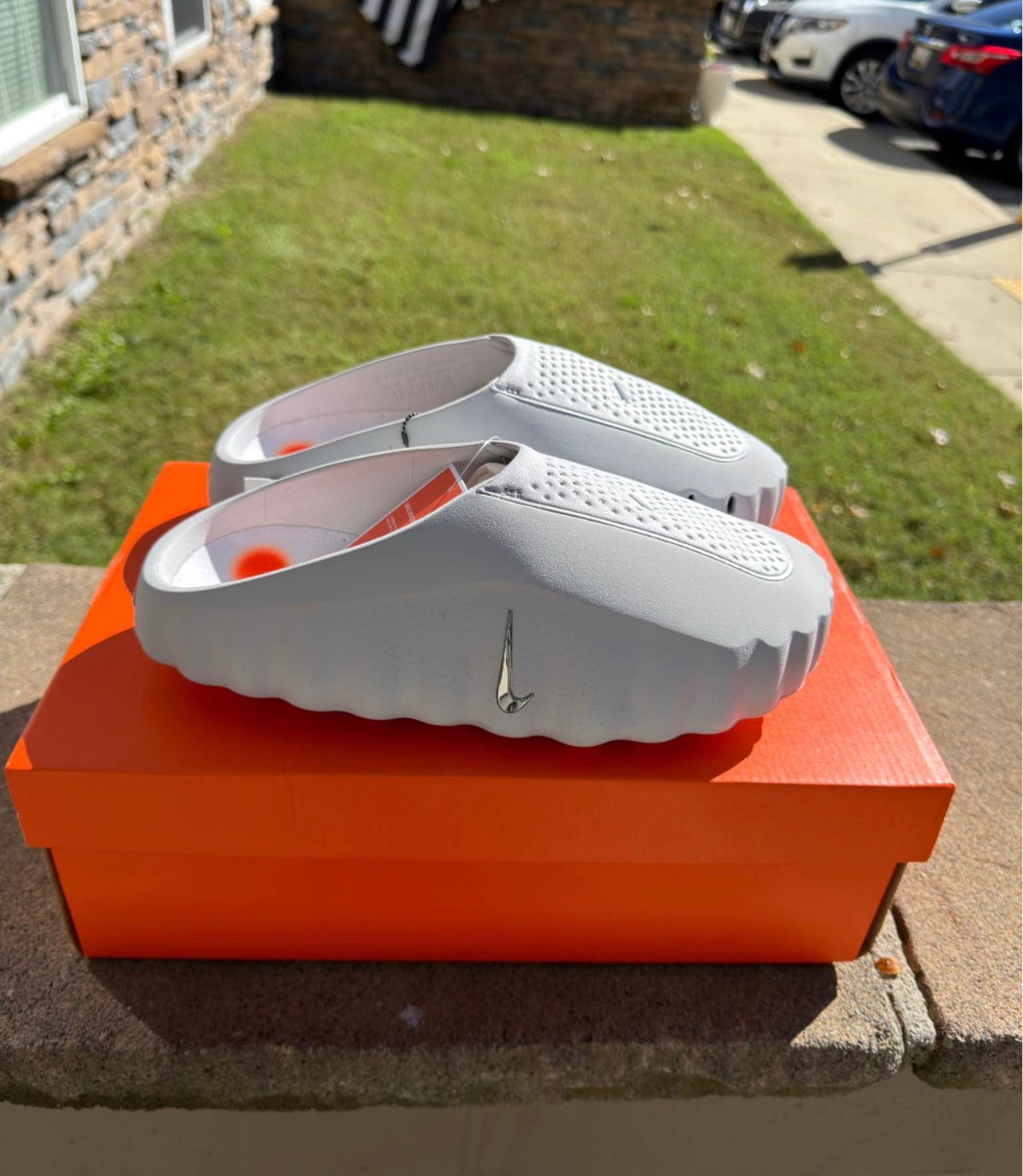 Nike Mind 001