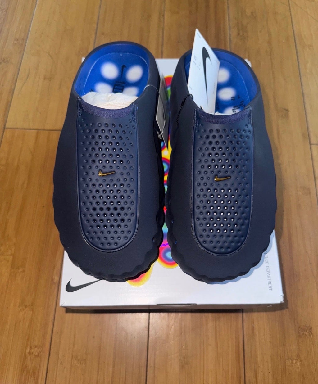 Nike Mind 001