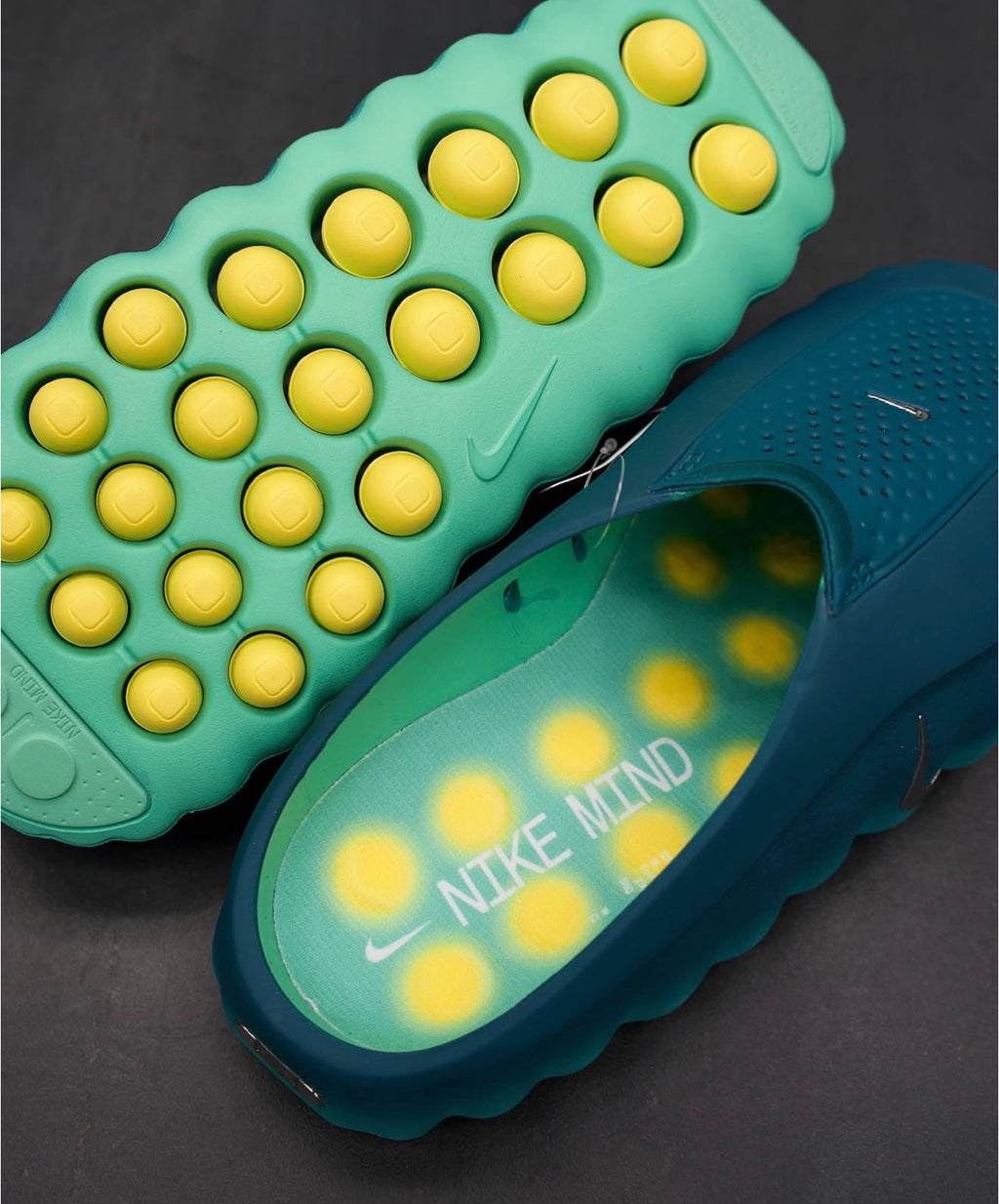 Nike Mind 001